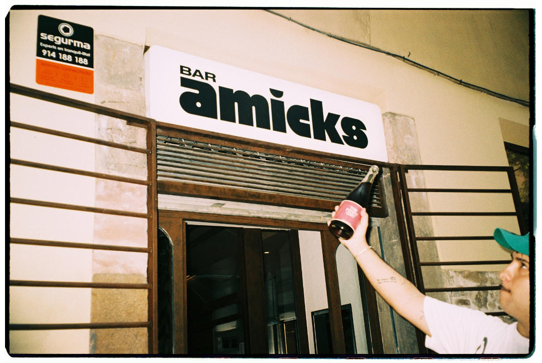 Local de Bar Amicks - tapas en Barcelona